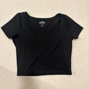 Hollister Black Short Sleeve Women's Tee